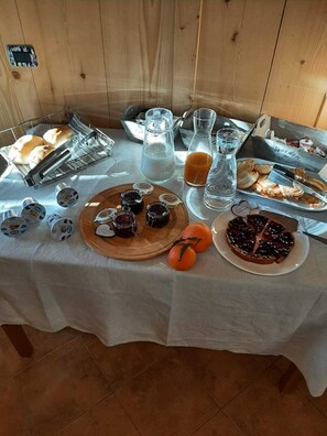 Dining - Chalet TABIAREL B&B (Danta)