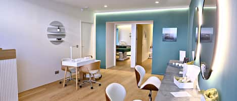 Kropsbehandlinger, hot stone-massage, deep tissue-massage