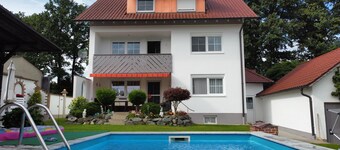 Ferienwohnung neu Renoviert, Nähe Legoland und Skyline Park