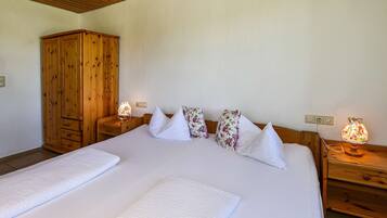 2 chambres, lit parapluie, Wi-Fi gratuit, draps fournis