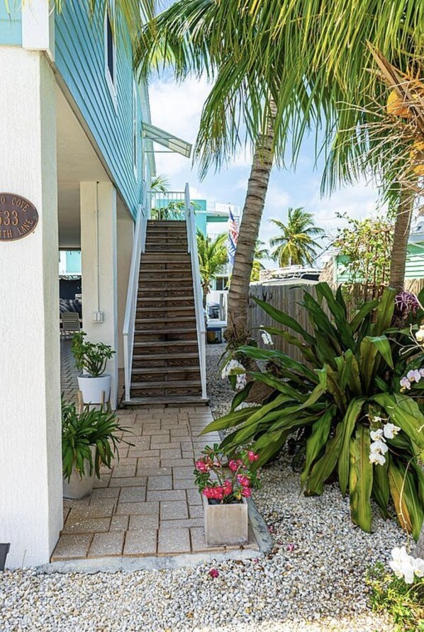 Property grounds - Modern Key Largo Waterfront Bayside Home - Dock your boat! (Key Largo)