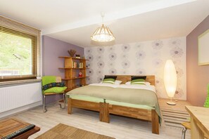 Casa família | 2 quartos, ferros/tábuas de passar roupa, Wi-Fi de cortesia