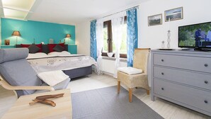 2 Schlafzimmer, Bügeleisen/Bügelbrett, kostenloses WLAN