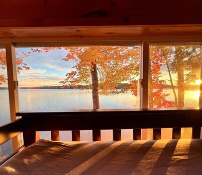 Sunrise Views Cabin with AC, Game Room & Bar