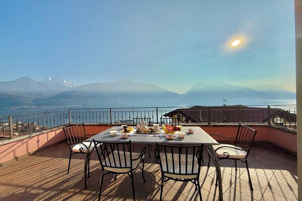Rooftop terrace