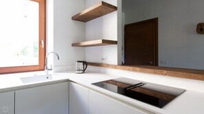 Fridge, oven, stovetop, dishwasher - Morcelli 4 - Kuerc - Two Bedroom Apartment, Sleeps 6 (Bormio)