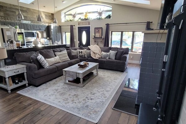 Smart TV, fireplace, foosball, table tennis