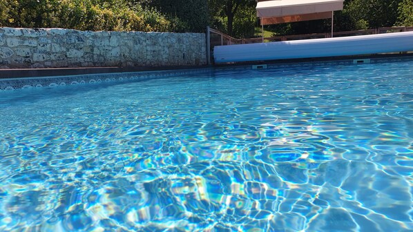 Piscine extérieure, piscine chauffée