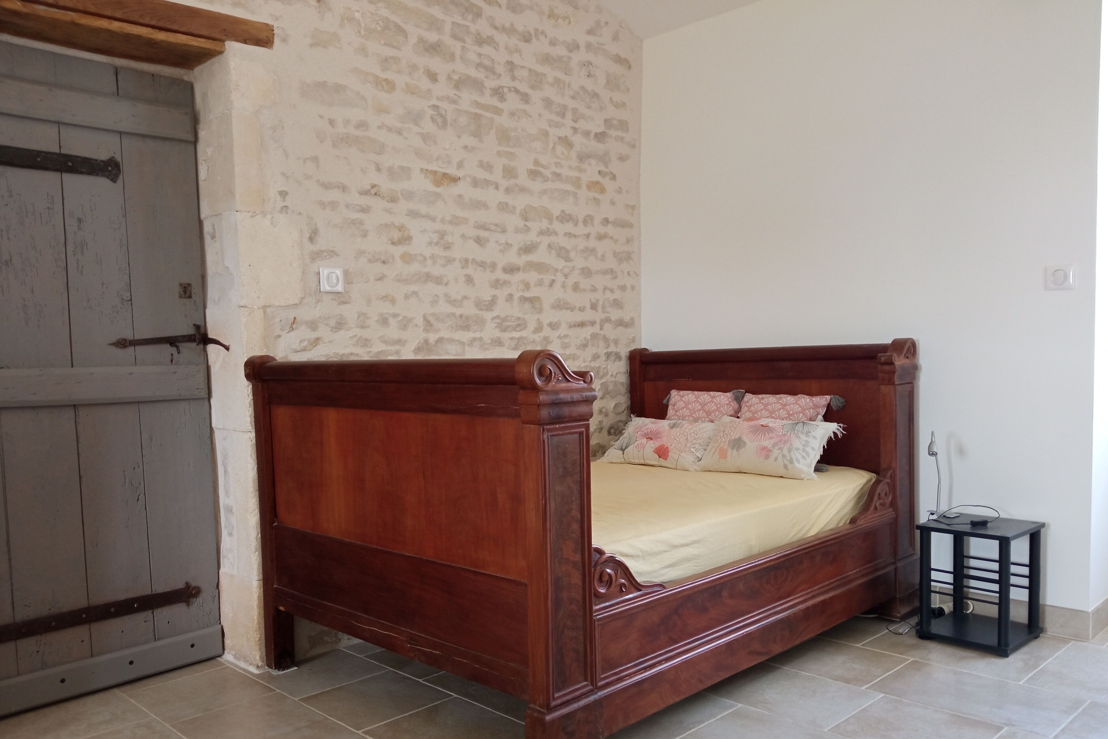 1 chambre, Wi-Fi gratuit, draps fournis
