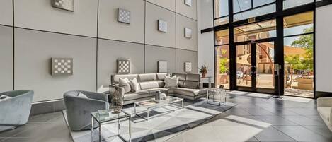 تلفزيون ذكي