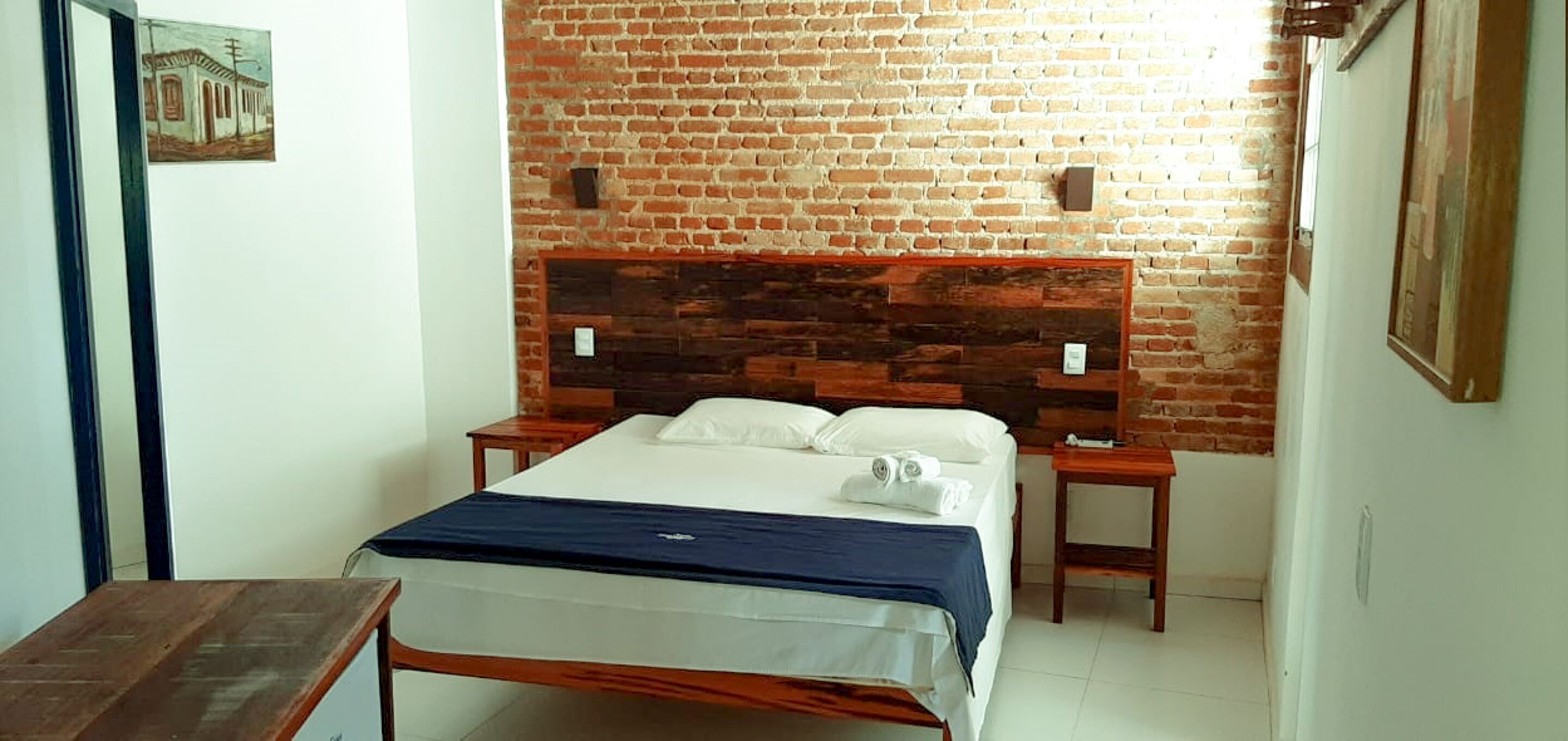 Minibar, desk, free WiFi, bed sheets