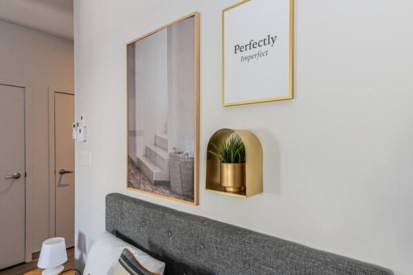 Interior - New, Fresh and Luminous Studio in Le Plateau by Denstays (Montréal)