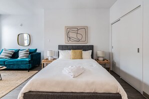 1 bedroom, iron/ironing board, travel cot, free WiFi
