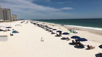 Am Strand, Liegestühle