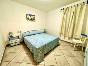 3 chambres, lit de bébé portatif, Wi-Fi, literie fournie
