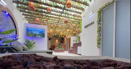 Modern Luxurious Apt With Spa Near Chipichape