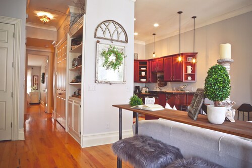 Stunning 2 bedroom loft