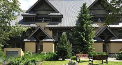 Lagoons Family Retreat