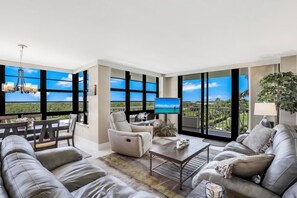 Condo, 1 King Bed with Sofa bed (Beachfront condo with wrap around bal) | Living room