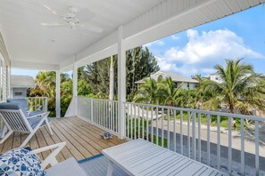 House, 3 Bedrooms | Balcony