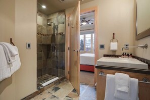 Hair dryer, towels