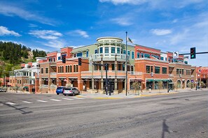 Exterior - H209A | Downtown Location | Free City Bus | Ski Locker at Base (Steamboat Springs)