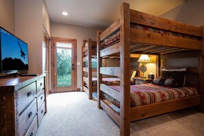 10 chambres, fer et planche à repasser, Wi-Fi, literie fournie