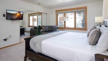 2 soverom, strykejern/-brett, wi-fi og sengetøy