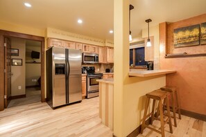 Fridge, oven, stovetop, coffee/tea maker - O3106 | Ground Floor Condo | Hot Tub | Free City Bus (Steamboat Springs)