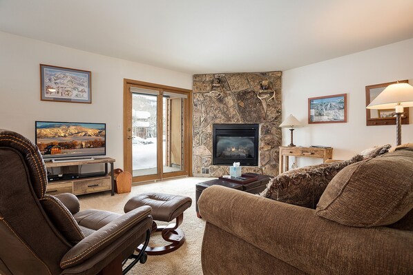 TV, fireplace - P101E | In-between Town and Mtn | Free City Bus | Near Yampa River | Hot Tub (Steamboat Springs)