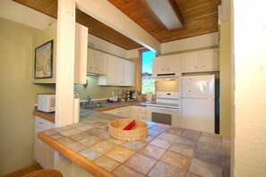 Fridge, oven, stovetop, coffee/tea maker - SR204 | Close to Ski Area | Hot Tub | Wood Fireplace | Free City Bus (Steamboat Springs)