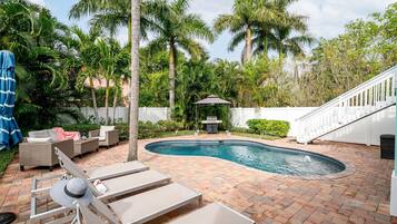 House, 4 Bedrooms | Pool | Outdoor pool