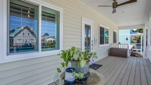 House, 3 Bedrooms | Balcony