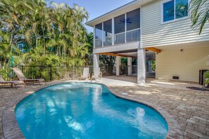Outdoor pool - 5350 Palmetto Street by Coastal Vacation Properties (Fort Myers Beach)