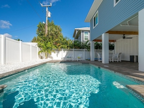 Talo, 3 makuuhuonetta | Uima-allas