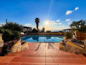 Piscina all'aperto
