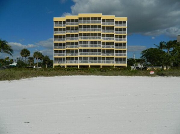 Condo, 2 Bedrooms | Exterior