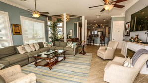 Living room - Gulf Beach Road by Coastal Vacation Properties (Fort Myers Beach)
