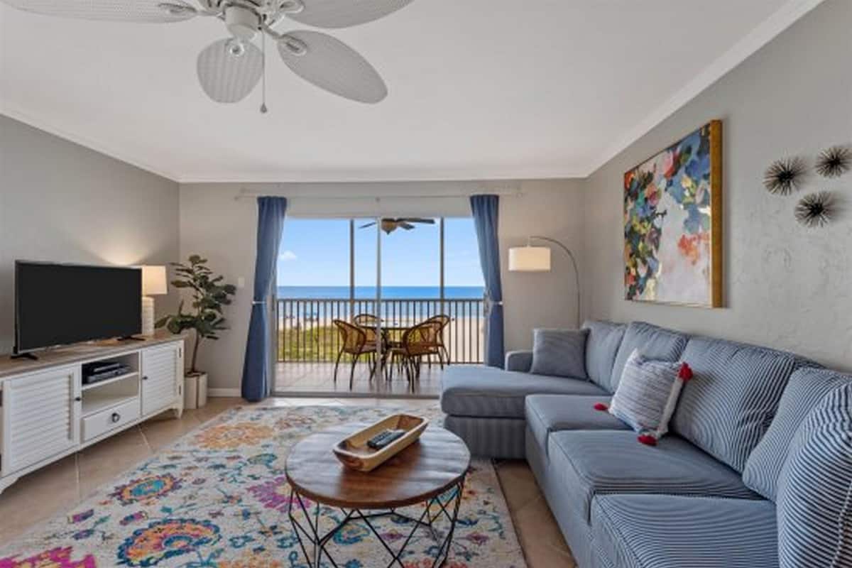 Condo, 2 Bedrooms | Living room | TV