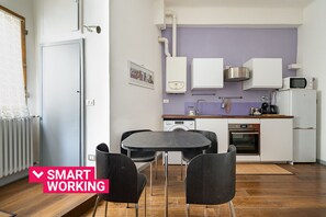 Frigorifero, microonde, forno, lavastoviglie