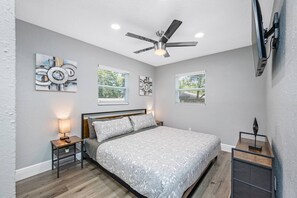 3 bedrooms, iron/ironing board, travel crib, free WiFi