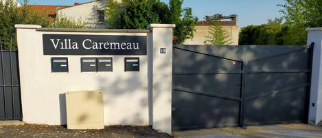 Enceinte de l’hébergement