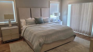 3 slaapkamers, een strijkplank/strijkijzer, reisbedje, gratis wifi