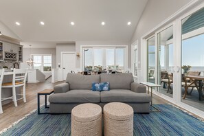 Smart TV, fireplace, DVD player