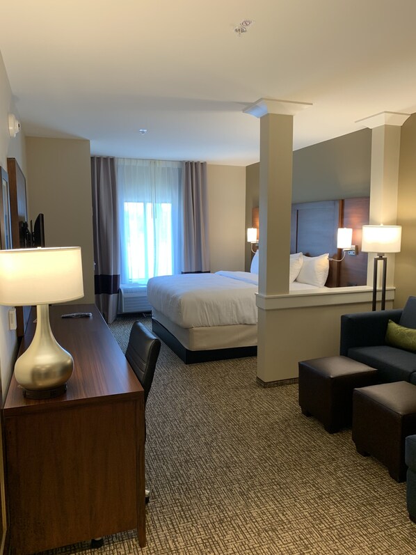 1 bedroom, desk, laptop workspace, blackout drapes