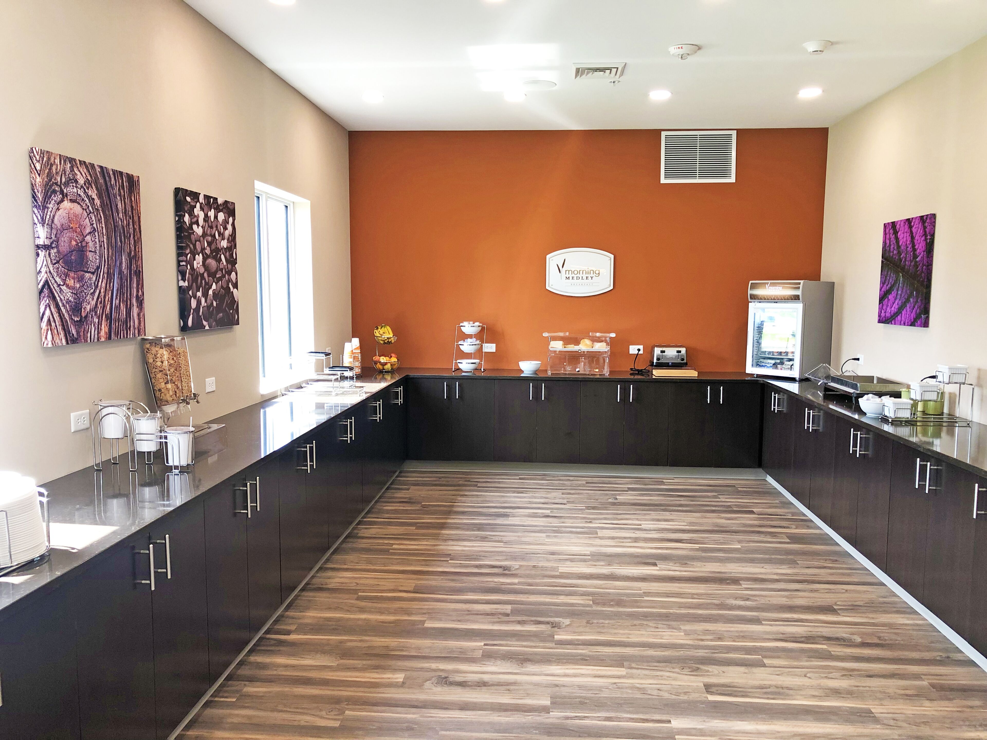 free daily continental breakfast