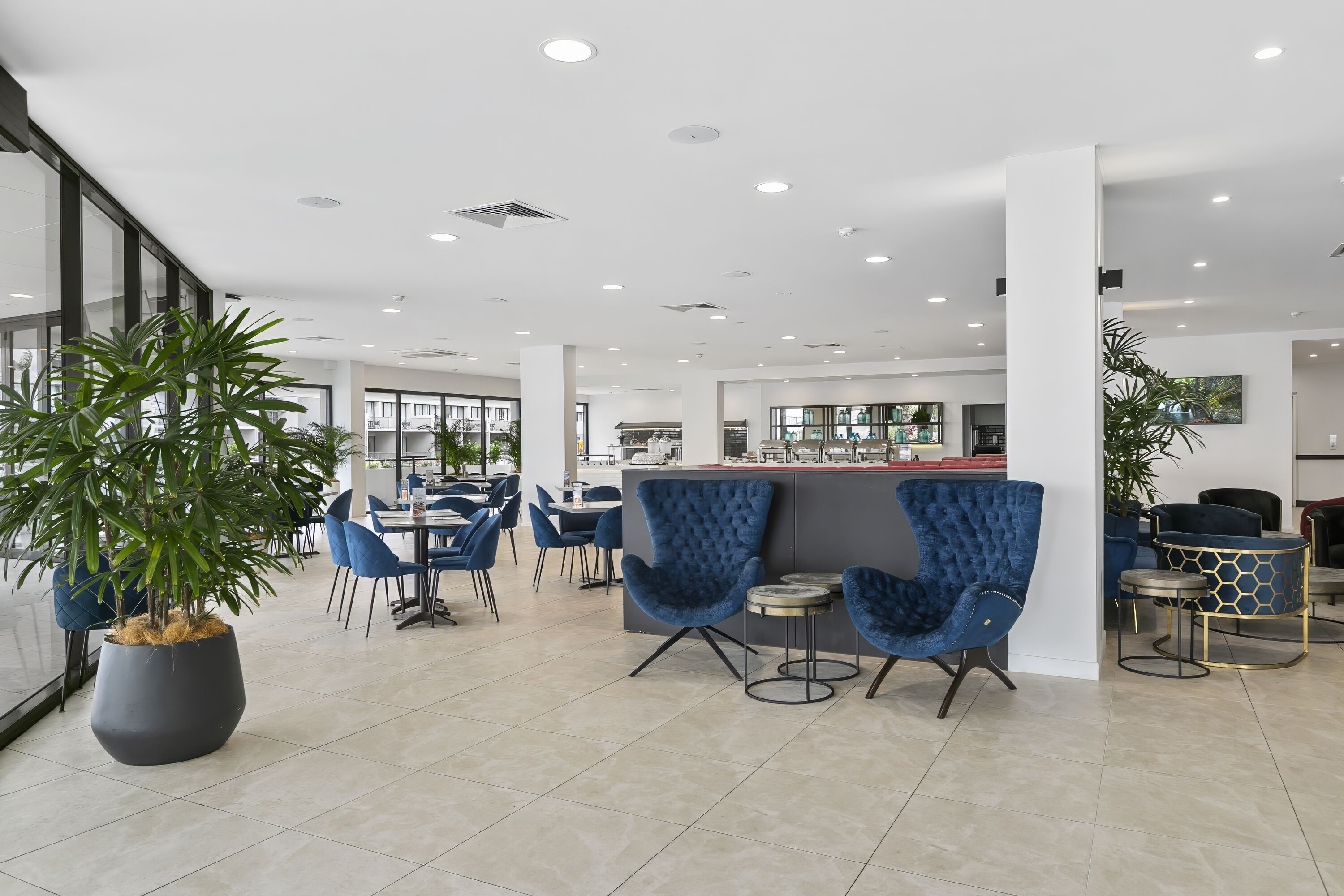 breakfast and dinner served