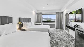 1 Schlafzimmer, hochwertige Bettwaren, Pillowtop-Betten