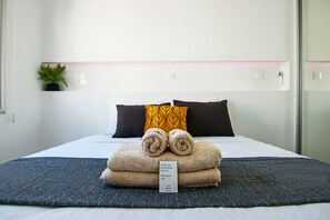 2 habitaciones, wifi gratis y ropa de cama 