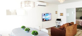 A. Casa Familiar en Zona Residencial en Valle Alto